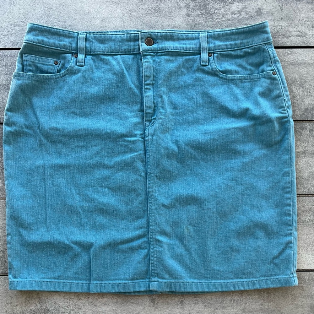 L.L. Bean Blue Favorite Fit Jean skirt in turquoise